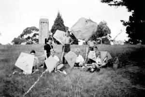 beckettpark1958kites.jpg