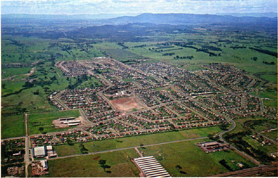 police-paddocks-doveton-aerial-view-1960s.jpg